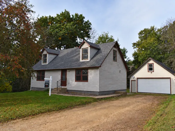 1250 Center St N, Stillwater, MN 55082
