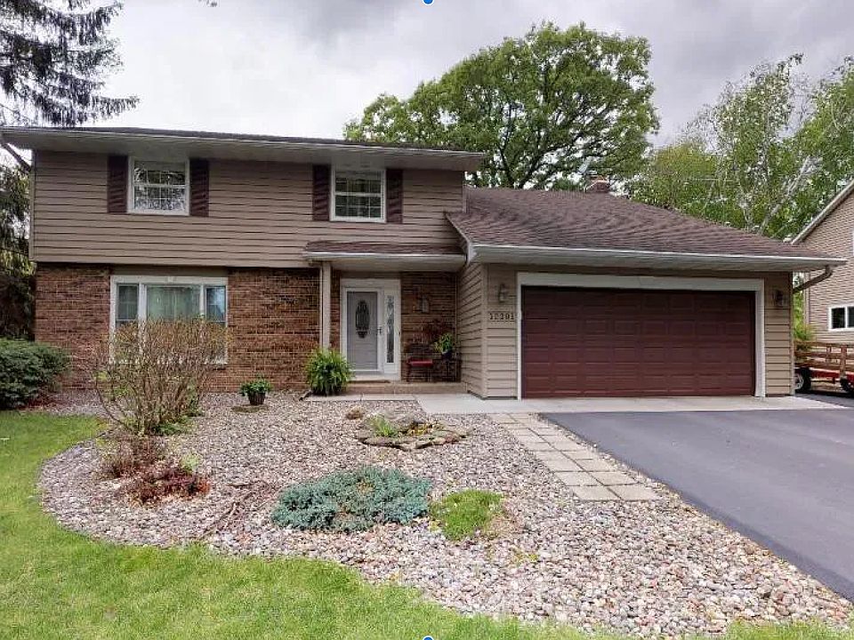 Front of Home_01182024