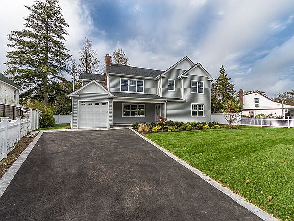 Extended Driveway!