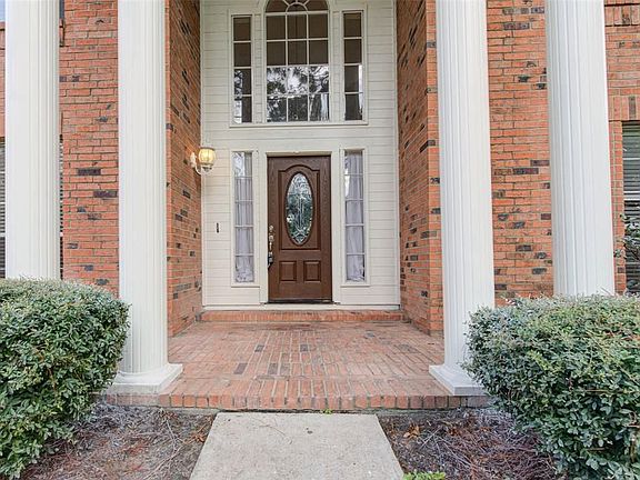 2nd image of 518 Ellingham Dr