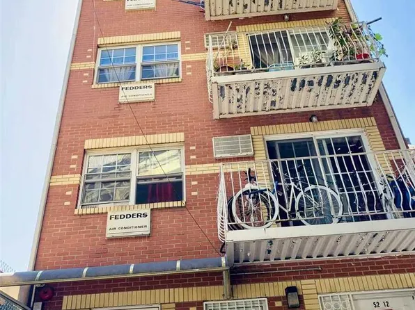 5212 Roosevelt Ave, Woodside, NY 11377