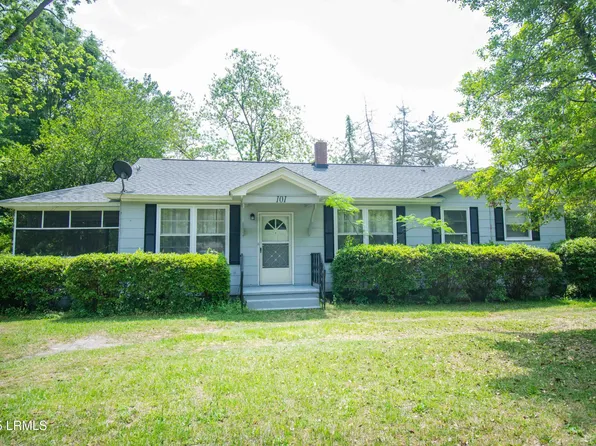 101 Brabham St, Brunson, SC 29911
