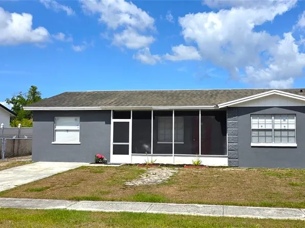 2417 Wishing Well Cir, Tampa, FL 33619