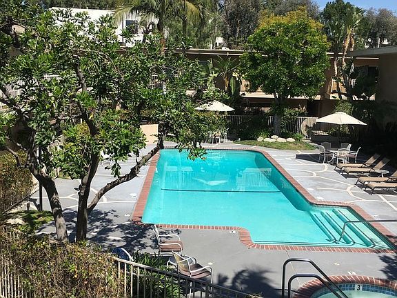 2nd image of 9600 Reseda Blvd #110