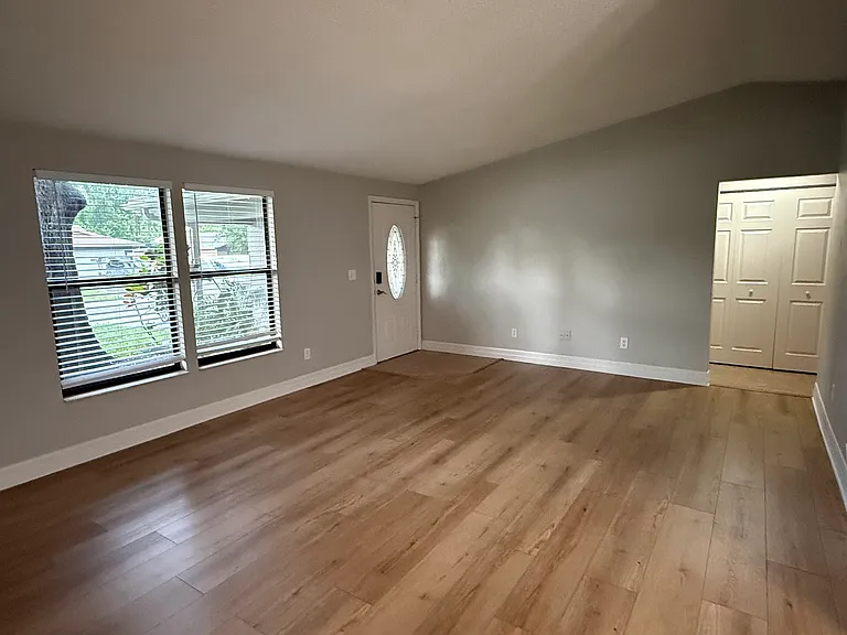 10222 Widgeon Way — Photo 8