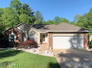 2332 25th Avenue Ct NE, Hickory, NC 28601