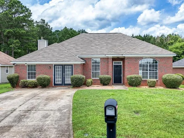 2931 Stonewater Dr, Albany, GA 31721