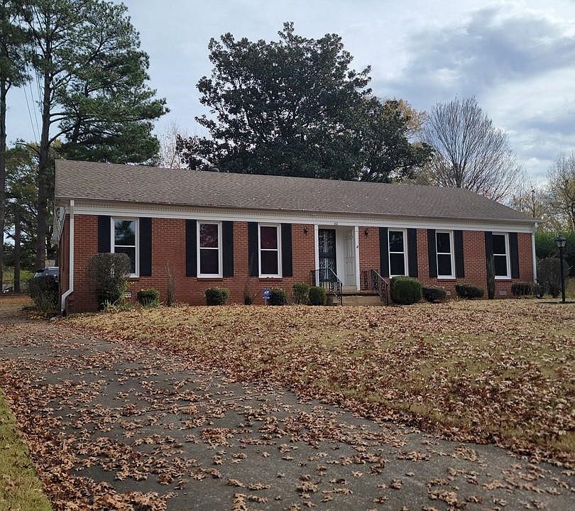 1st image of 60 Franwood Dr