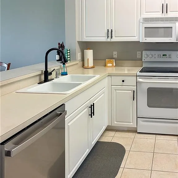 3970 Loblolly Bay Dr #106 — Photo 5