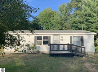 1369 Kettle Lake Rd NE, Kalkaska, MI 49646