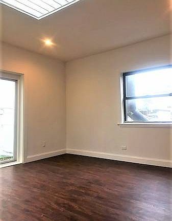 4th image of 67 Murray St APT 6