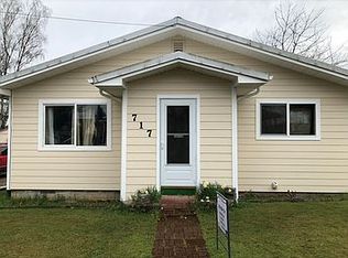 717 SW Oakdale Ave, Dallas, OR