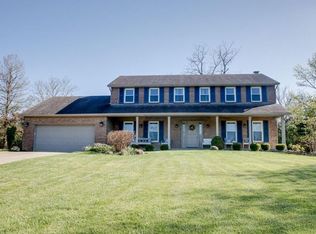 10174 Amberwood Ct, West Chester, OH 45241