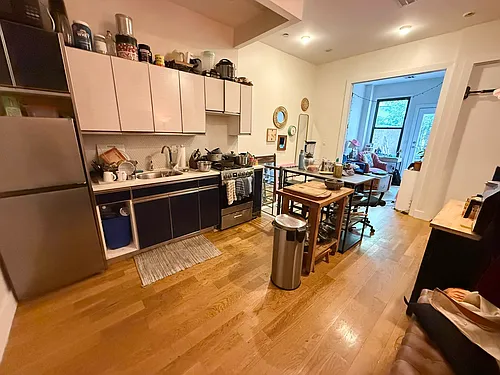 751 Dekalb Ave #1G Photo 1