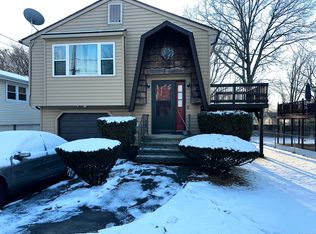 19 Shumway St, West Haven, CT 06516