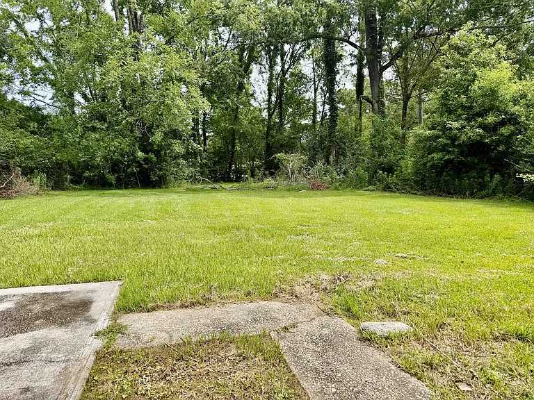 10363 White Oak Dr — Photo 13