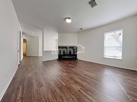 5th image of 10810 O'Mally Dr