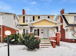 2489 Fullerton St, Detroit, MI 48238