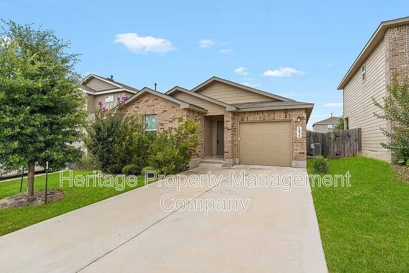 3 bed, 2.0 bath, 1182 sqft, $1,550 — Photo 2