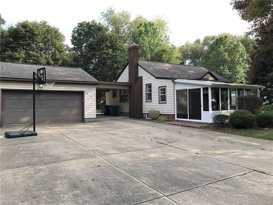 1st image of 1371 Lakeland Ave