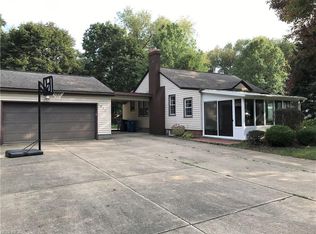 1371 Lakeland Ave, Akron, OH 44320