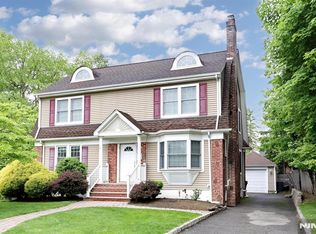 7 Short St, Harrington Park, NJ 07640
