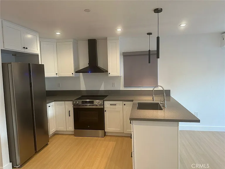 10017 Mason Ave #A — Photo 5