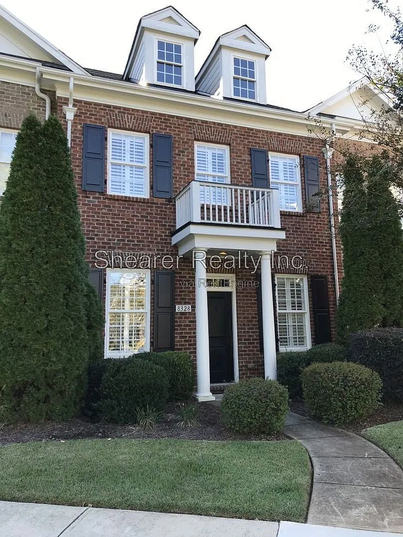 3 bed, 2.5 bath, 2172 sqft, $2,600 — Photo 1