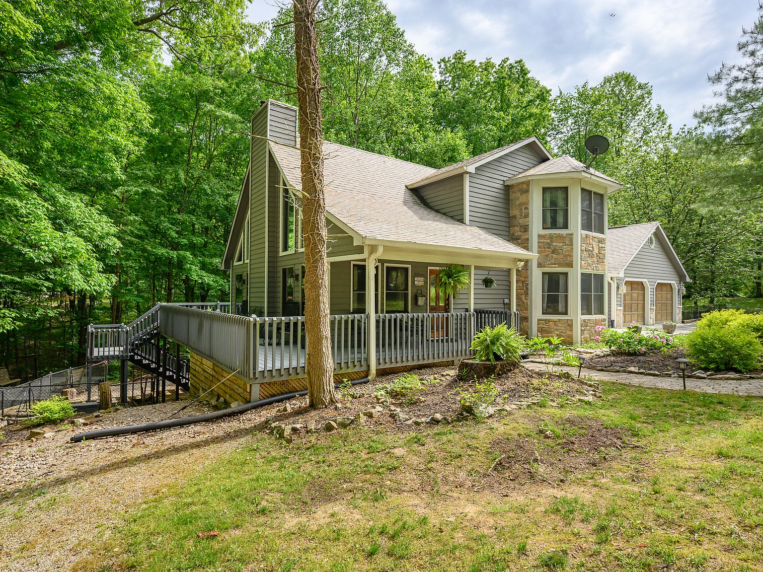 7599 Center Lake Rd, Nineveh, IN 46164 MLS 21919865 Zillow