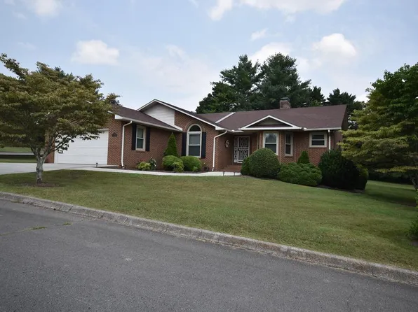 115 Newell Village Dr, Seymour, TN 37865