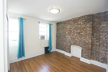 Rented by Jonis Realty