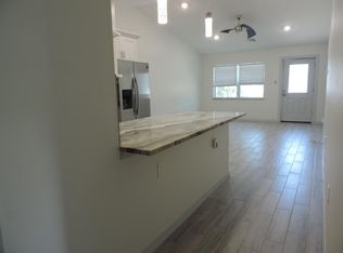 122 N Brink Ave #122, Sarasota, FL 34237