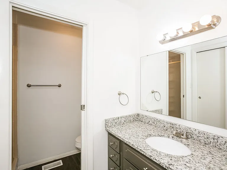 5910 Rahke Rd — Photo 11