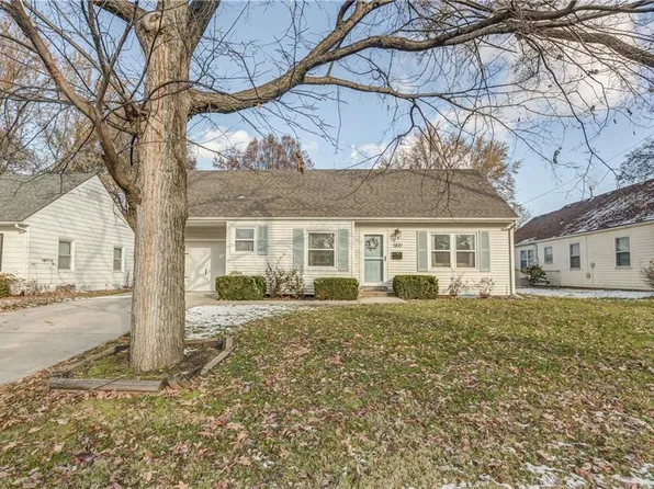 5100 W 51st St, Roeland Park, KS 66205