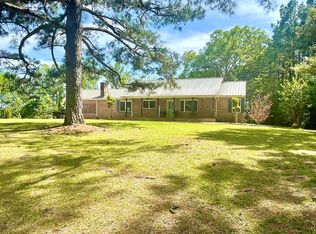 2556 Bill Lofton, Mc Call Creek, MS 39647