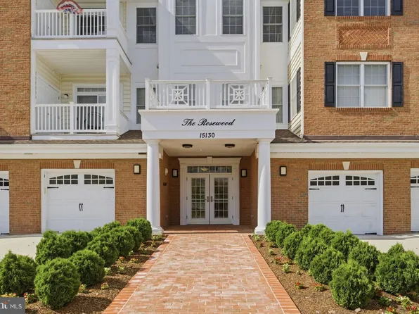 15130 Heather Mill Ln Unit 402, Haymarket, VA 20169