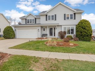 1306 Prairieview Dr NE, Cedar Rapids, IA 52402