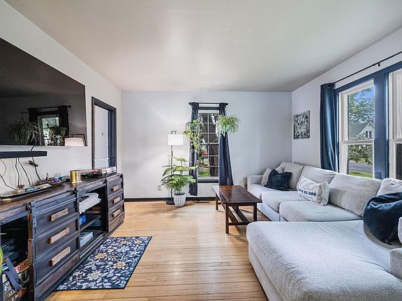 5th image of 517 Adams Street