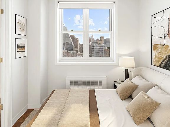 4th image of 77 7th Ave APT 17B