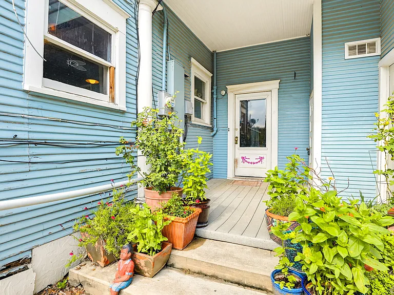 757 N Getty St — Photo 34