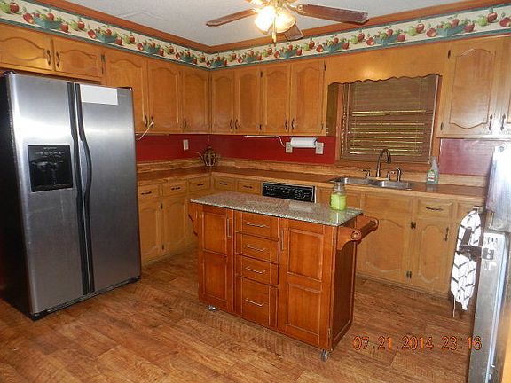 3rd image of 162 Deerwood Dr