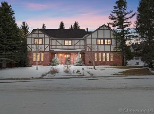 921 Vandehei Ave, Cheyenne, WY 82009