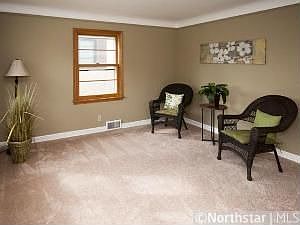 2nd image of 5512 39th Ave S