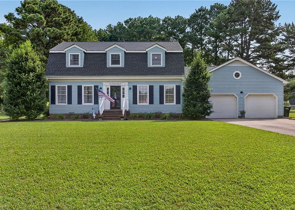 1st image of 335 Sussex Ct