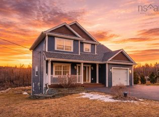 397 Hemlock Dr, Upper Tantallon, NS B3Z 0E1