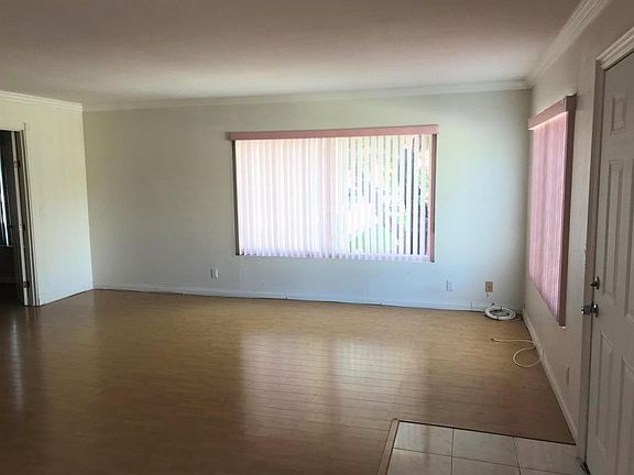 4th image of 2129 E Aroma Dr #117