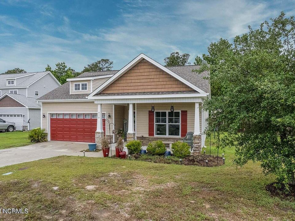 1st image of 418 Peppermint Dr