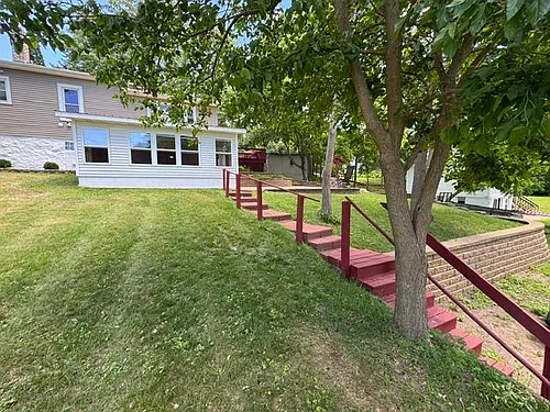 221 N Jefferson St #B Photo 1