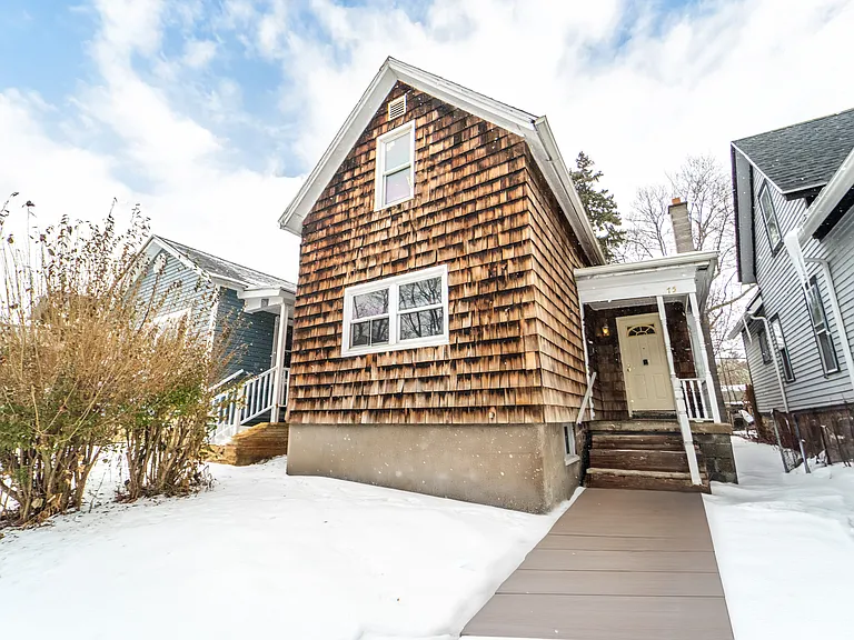 75 Diem St — Photo 24