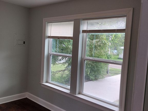 5th image of 44239 Clement St
